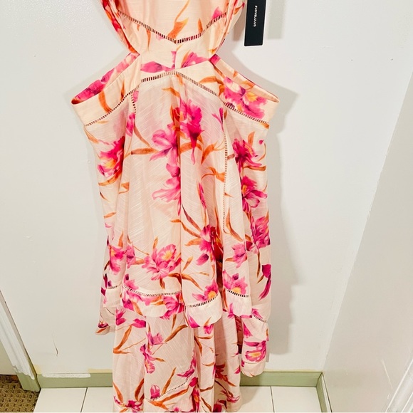 NEW Lulu's Only a Dream Peach Floral Print Cutout Handkerchief Maxi Dress - Picture 7 of 8